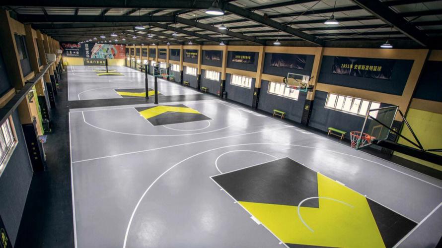 篮球场塑胶拼装地板,篮球场运动地板安装方法