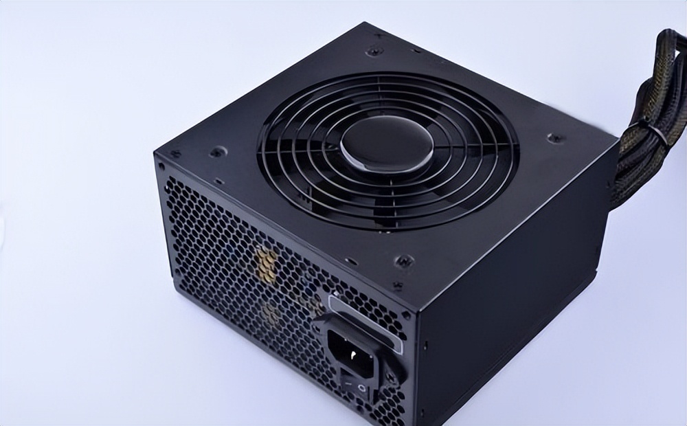 台式电脑电源功率不足会发热,电源功率不够会出现什么情况