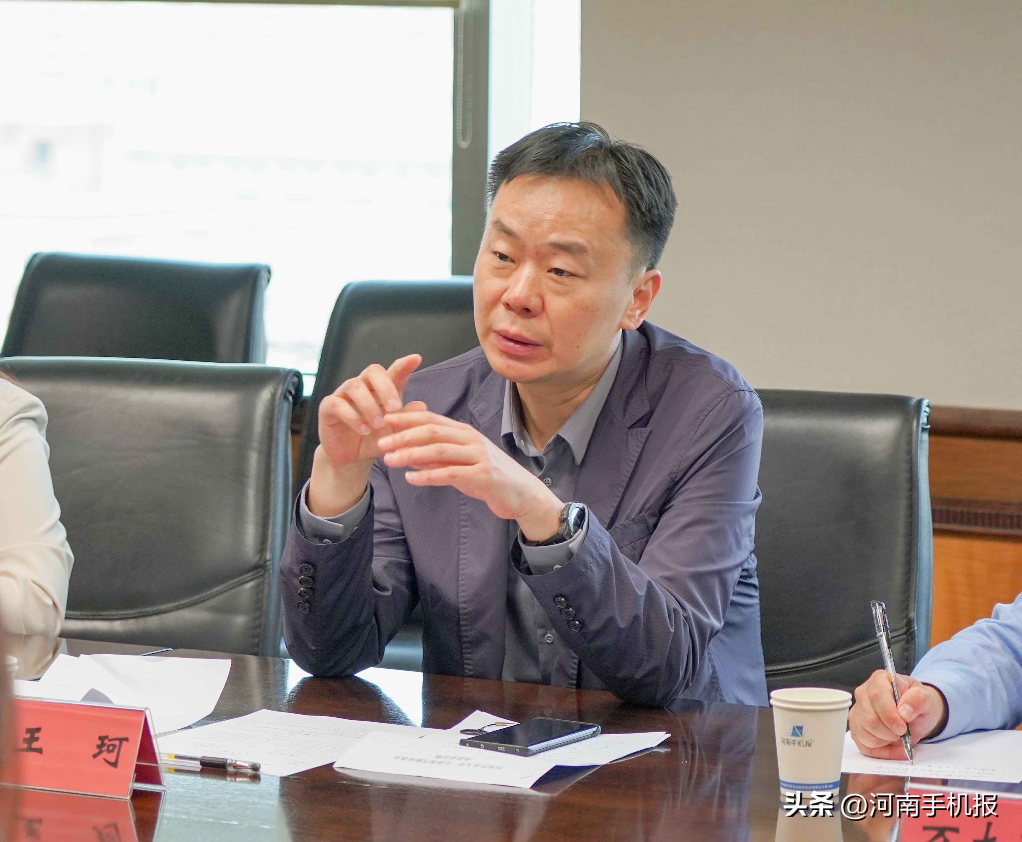 河南手机报有限公司与河南开放大学今日签订“直播电商”战略合作协议