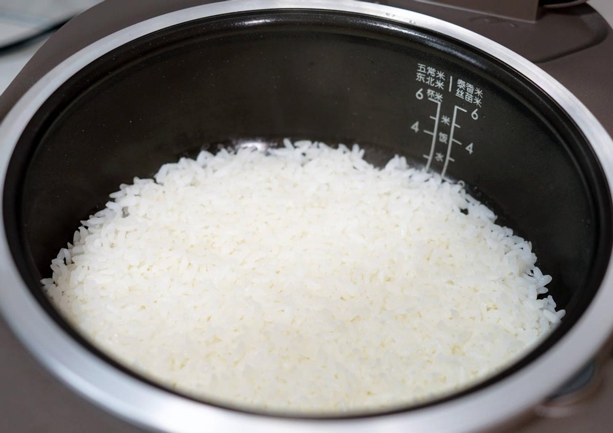 苏泊尔远红外ih本釜电饭煲价格,虎牌电饭煲和苏泊尔远红外哪个好