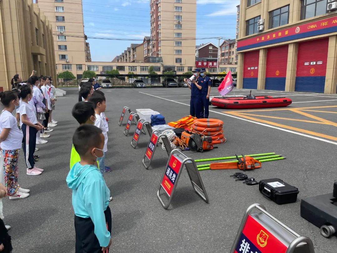 @铁岭地区的小伙伴消防救援站即日开放!请抓紧时间电话预约