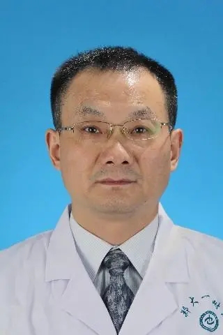 閮戝窞澶у绗竴闄勫睘鍖婚櫌鐭ュ悕涓撳鍖荤敓涔嬩笁,閮戝窞澶у绗竴闄勫睘鍖婚櫌鐭ュ悕涓撳鍖荤敓涔嬩簩