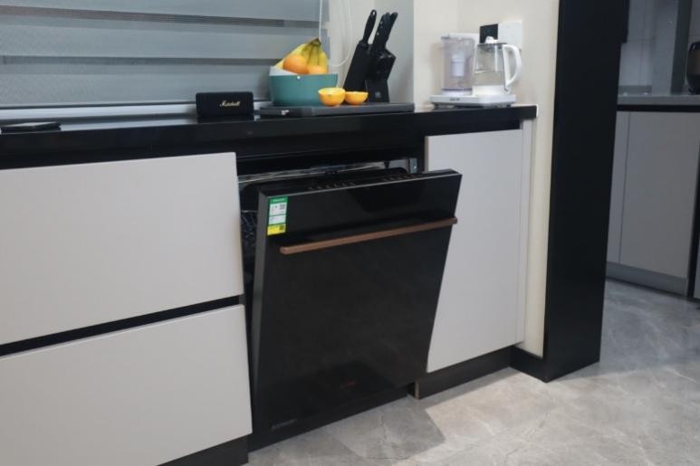 方太新款嵌入式洗碗机w2,方太x20i洗碗机和wk01洗碗机的区别