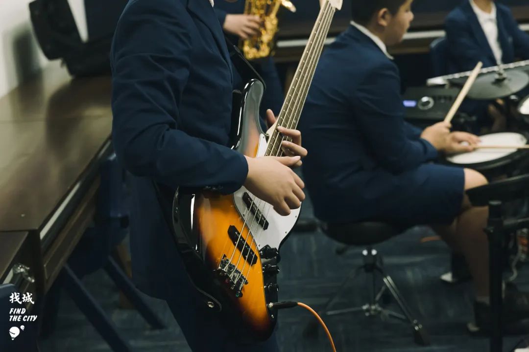 哈利·波特霍格沃茨存在吗,哈利波特中的霍格沃茨在哪里