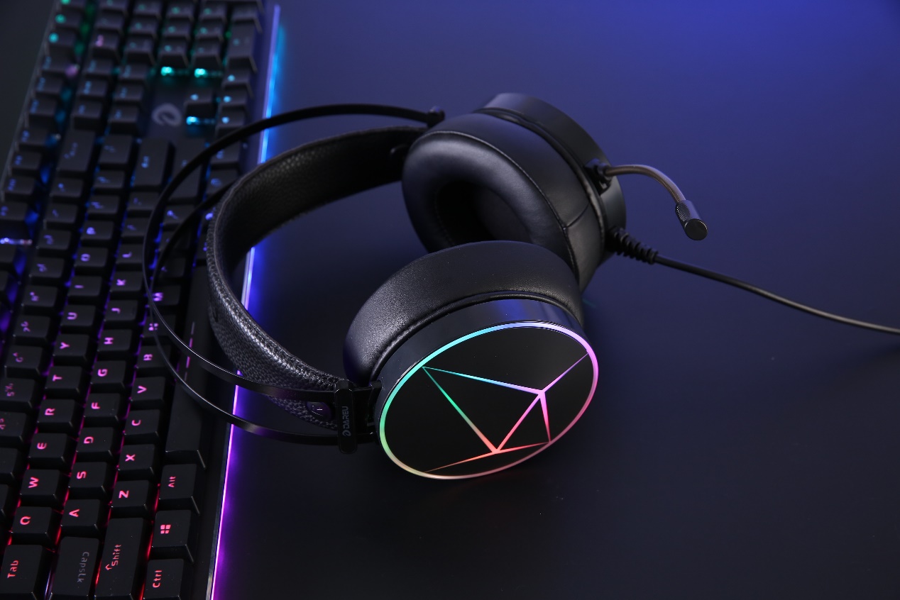 达尔优电竞游戏耳机,达尔优eh719耳机玩绝地求生