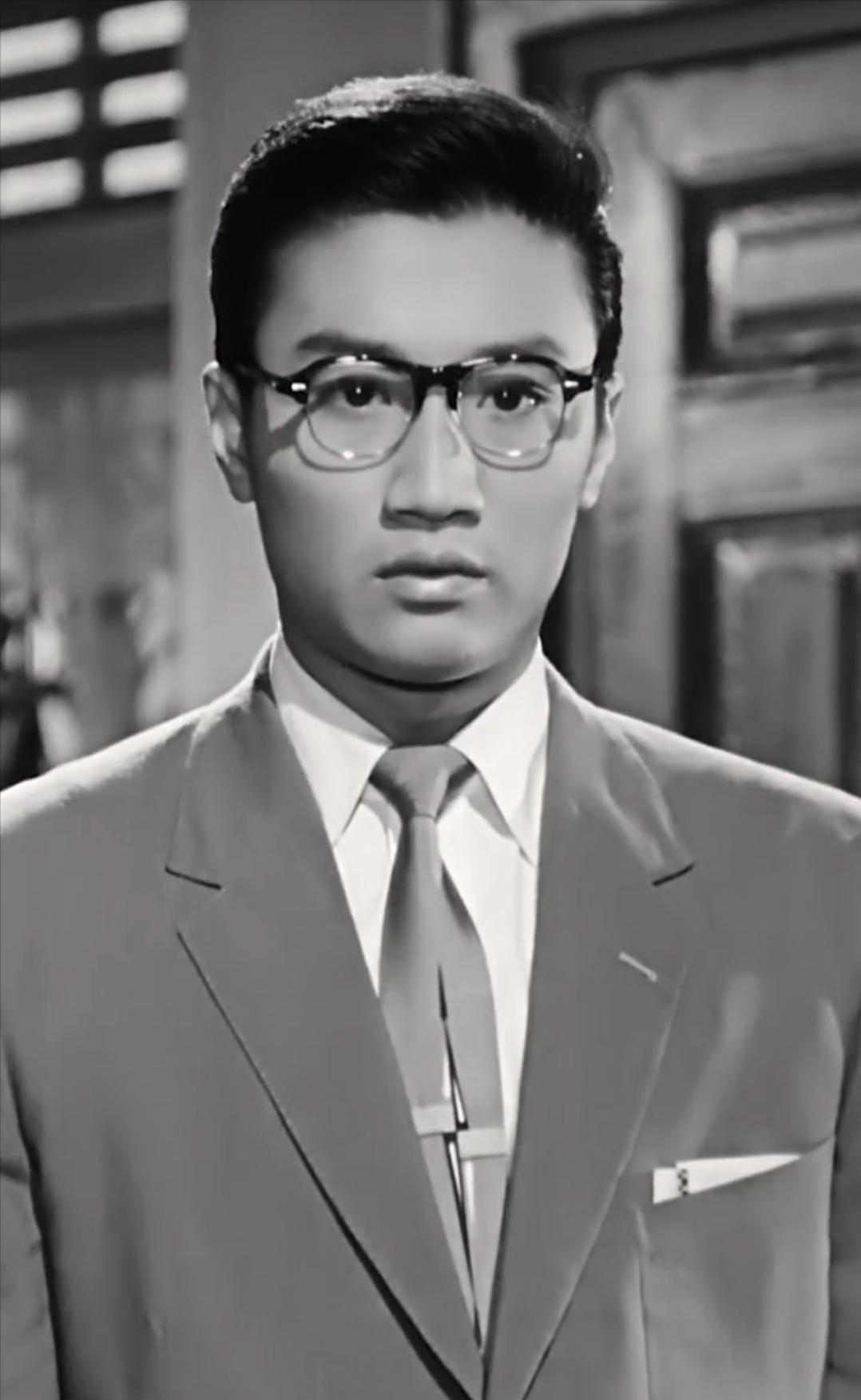 谢霆锋有多暖心,谢霆锋到底爱不爱张柏芝