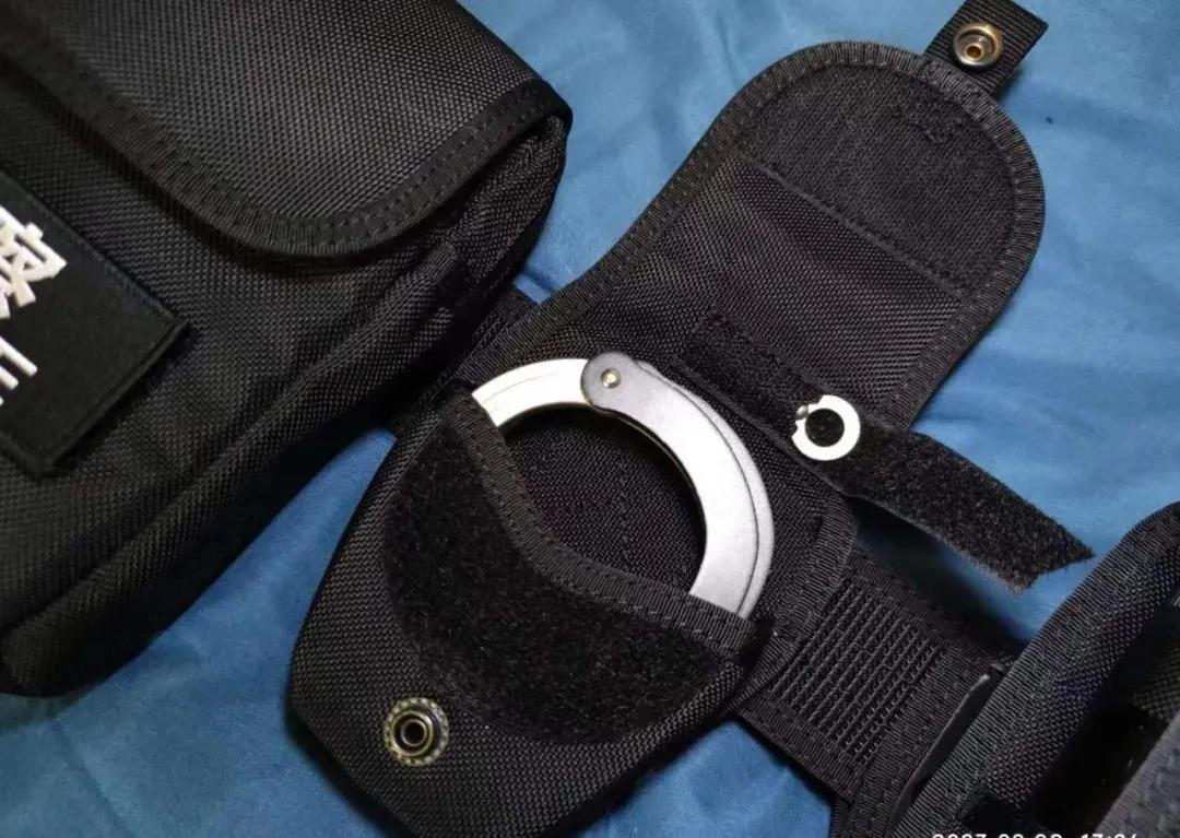 特警商场反恐演练,特警反恐单兵装备