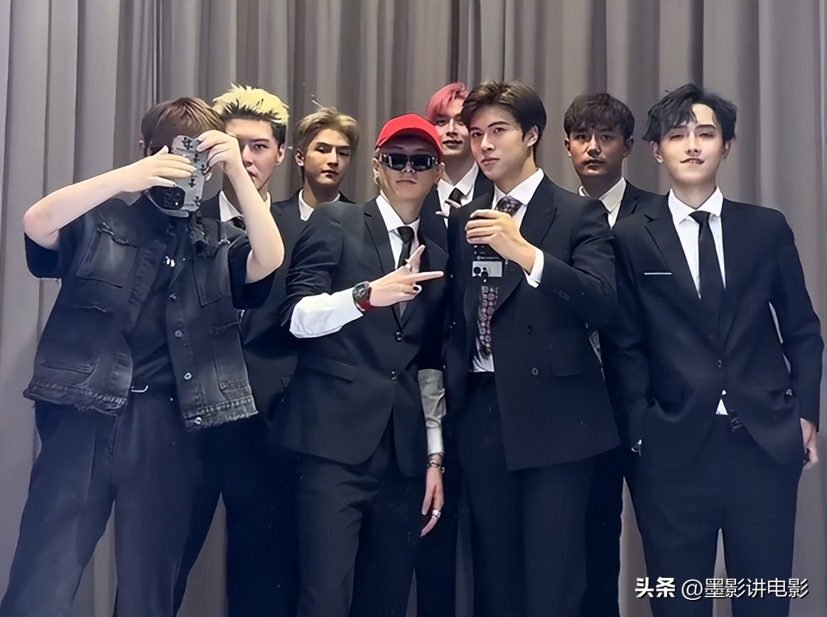 结婚狂人：24岁曾婚内出轨，多次整容，如今这是她的第四次婚姻