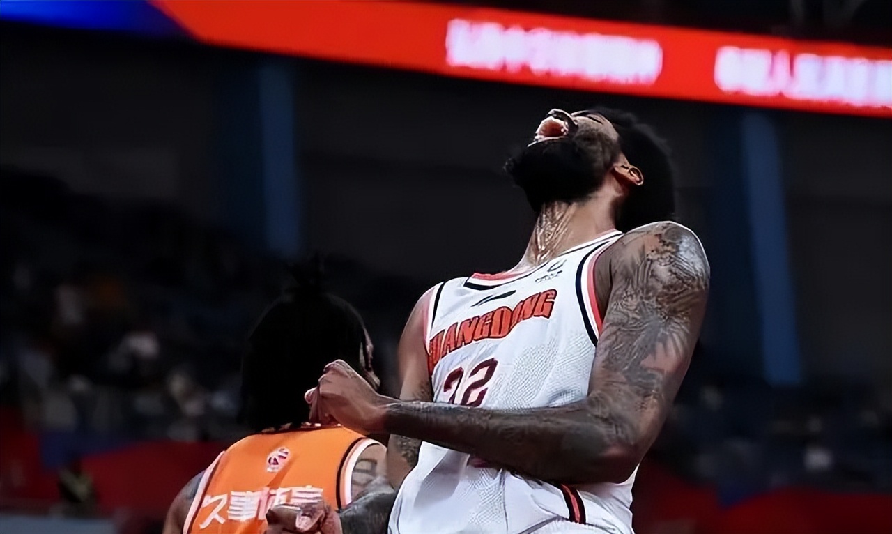 广东宏远最新队内训练,宏远试训内线天才