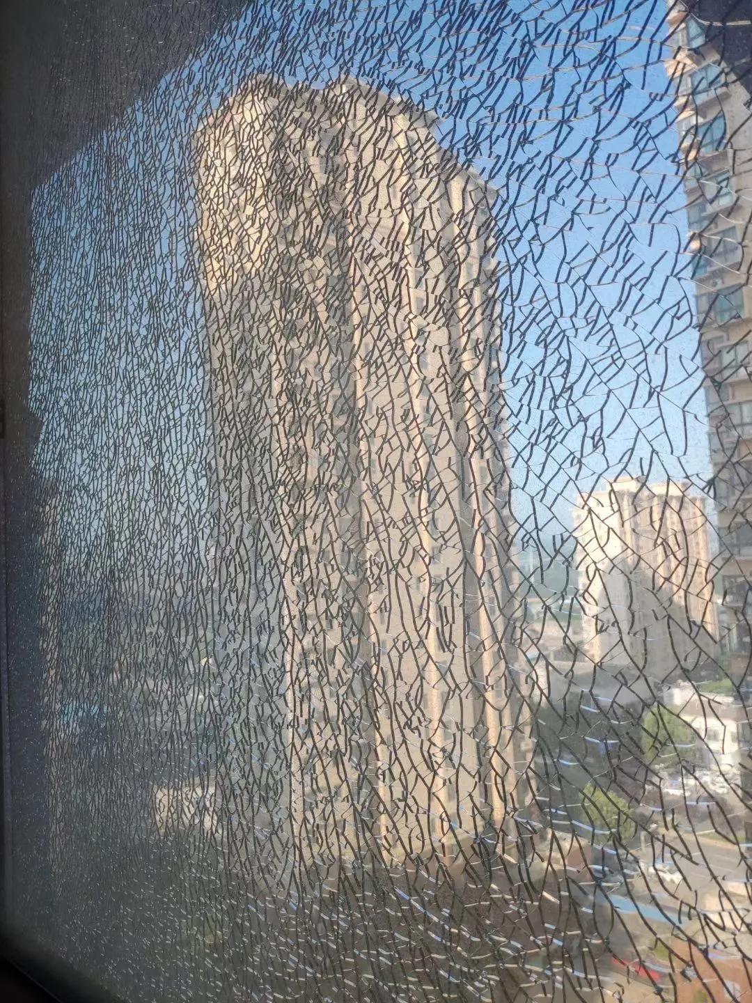 夏天热疯了搞笑图片,炎热的搞笑图片图文