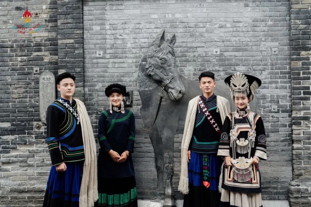 浜浉鎴愰兘杞﹀睍,浜浉鎴愰兘