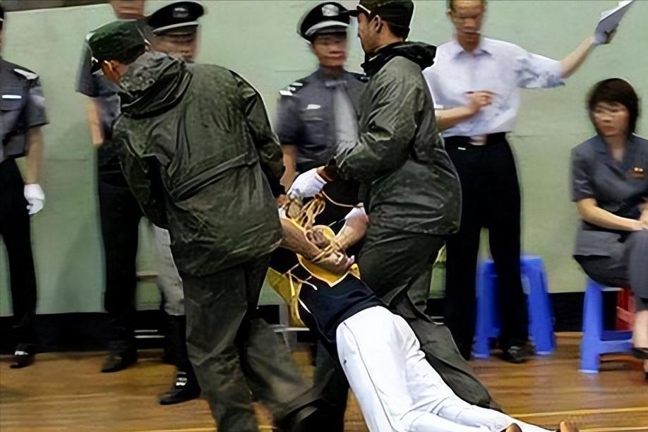 中国最牛死刑犯死刑当天逆天改命,中国监狱传奇死刑犯