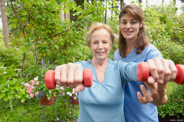急性阴道炎症的症状有哪些,女性阴道炎症用什么药治疗