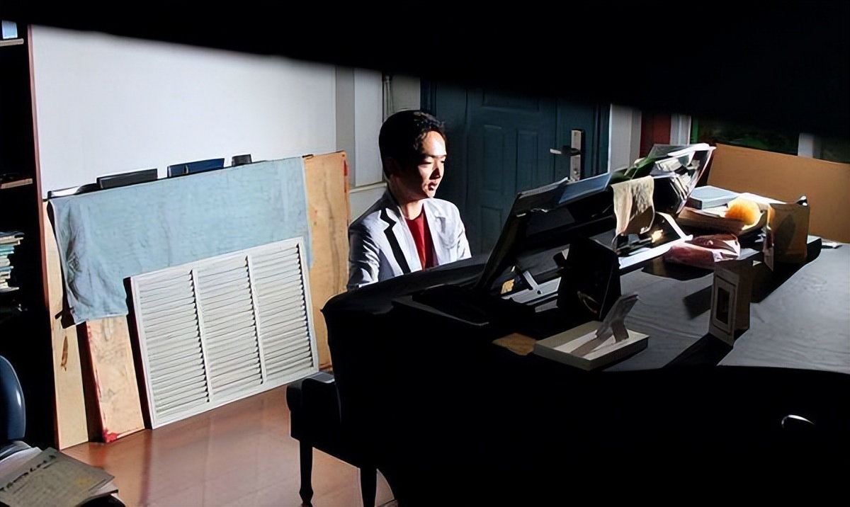 郎朗李云迪沈文裕野蜂飞舞,郎朗李云迪沈文裕眼睛近视吗