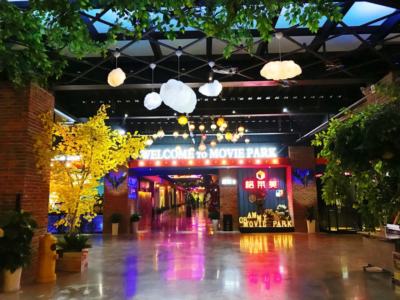 家门口露天影院,家门口的免费电影你还有印象吗