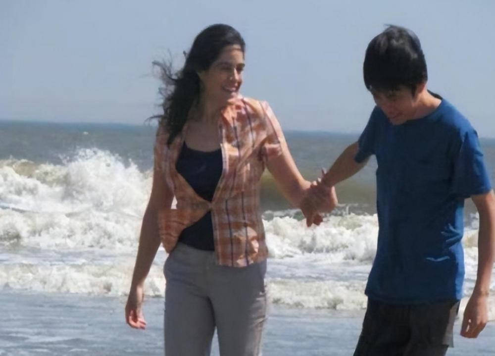 小保安娶外国女教师,河南保安娶26岁美国女硕士现状