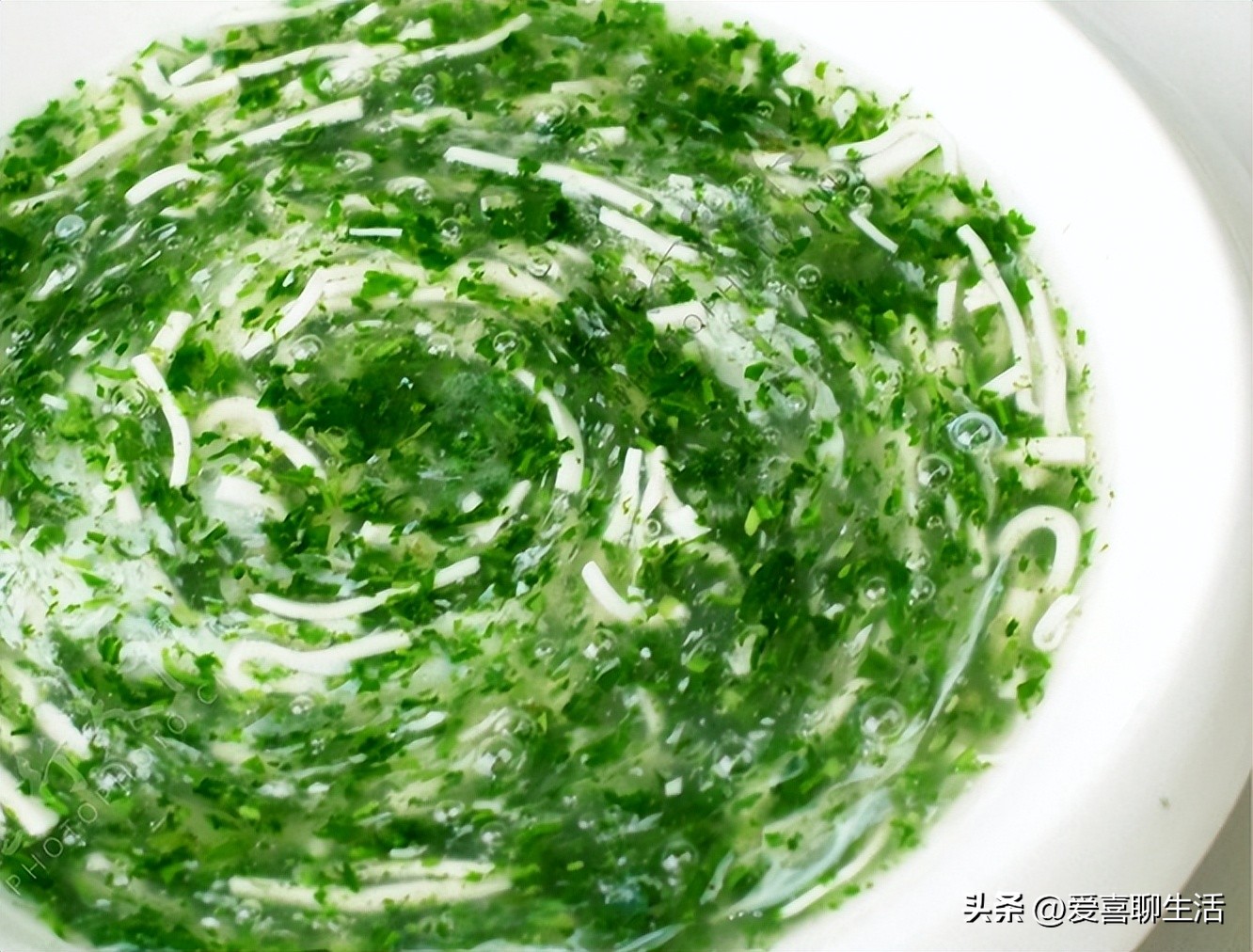 眼睛干涩要吃什么食物比较好,专业保护眼睛干涩的神奇食物