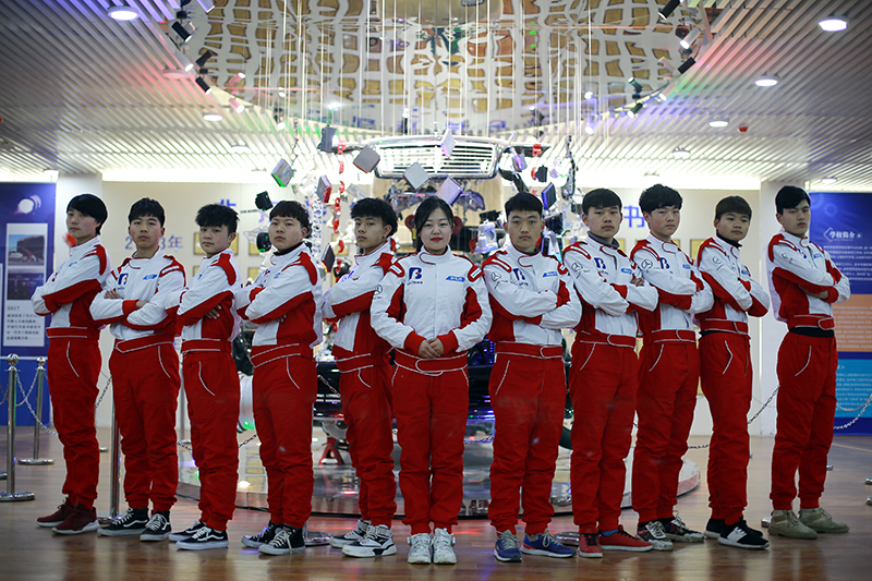 汽修钣金喷漆行业的前景和现状,新能源汽修与运用的前景