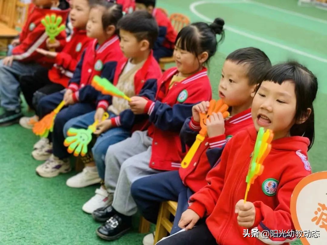 岳池县小学足球比赛,岳池幼儿园亲子足球大型活动