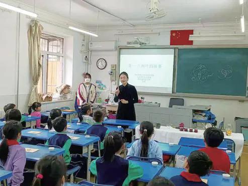 家校携手同行共促学生成长,家校携手助力孩子成长马头小学