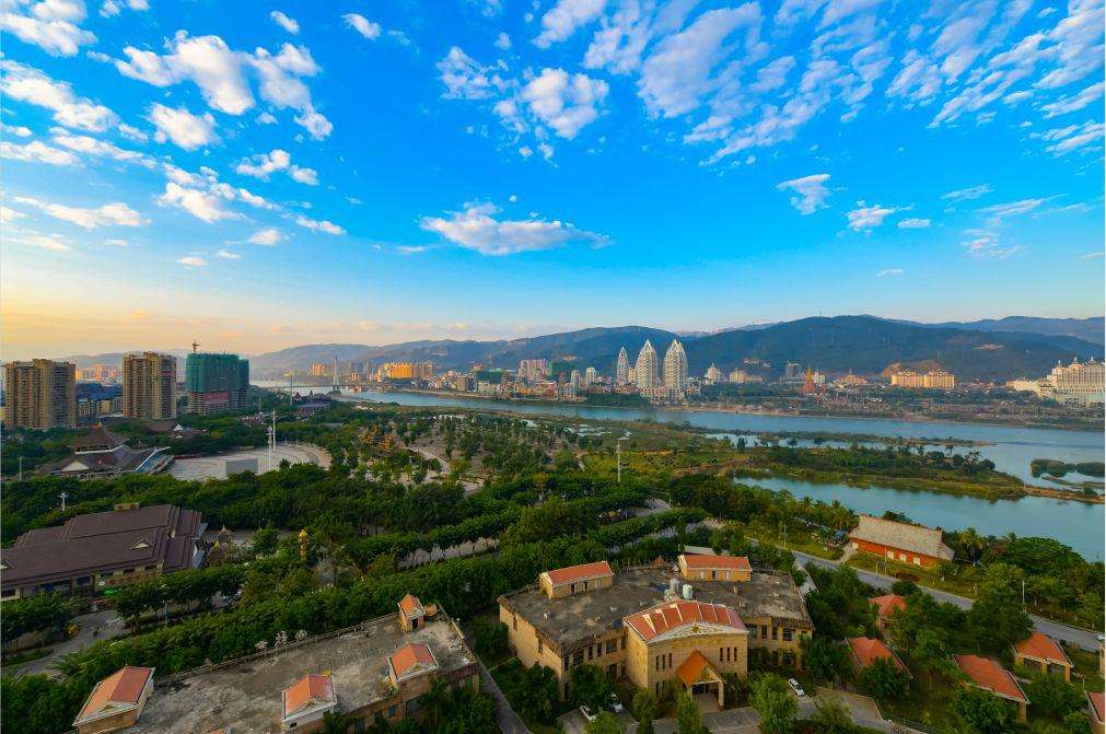 西双版纳望天树景区与热带植物园,西双版纳值得去的四个旅游景点