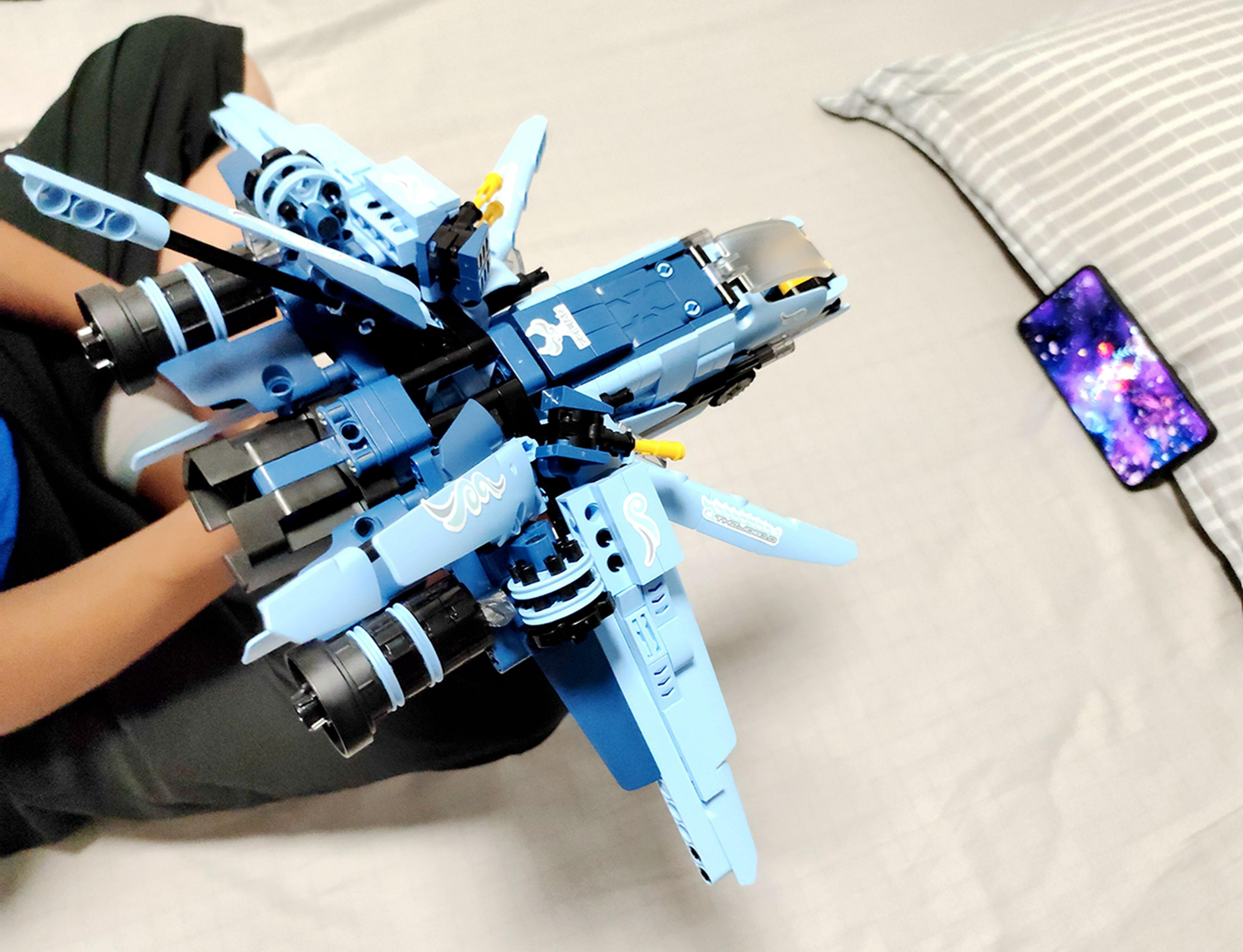 能变形态的积木,智能机器人积木体验