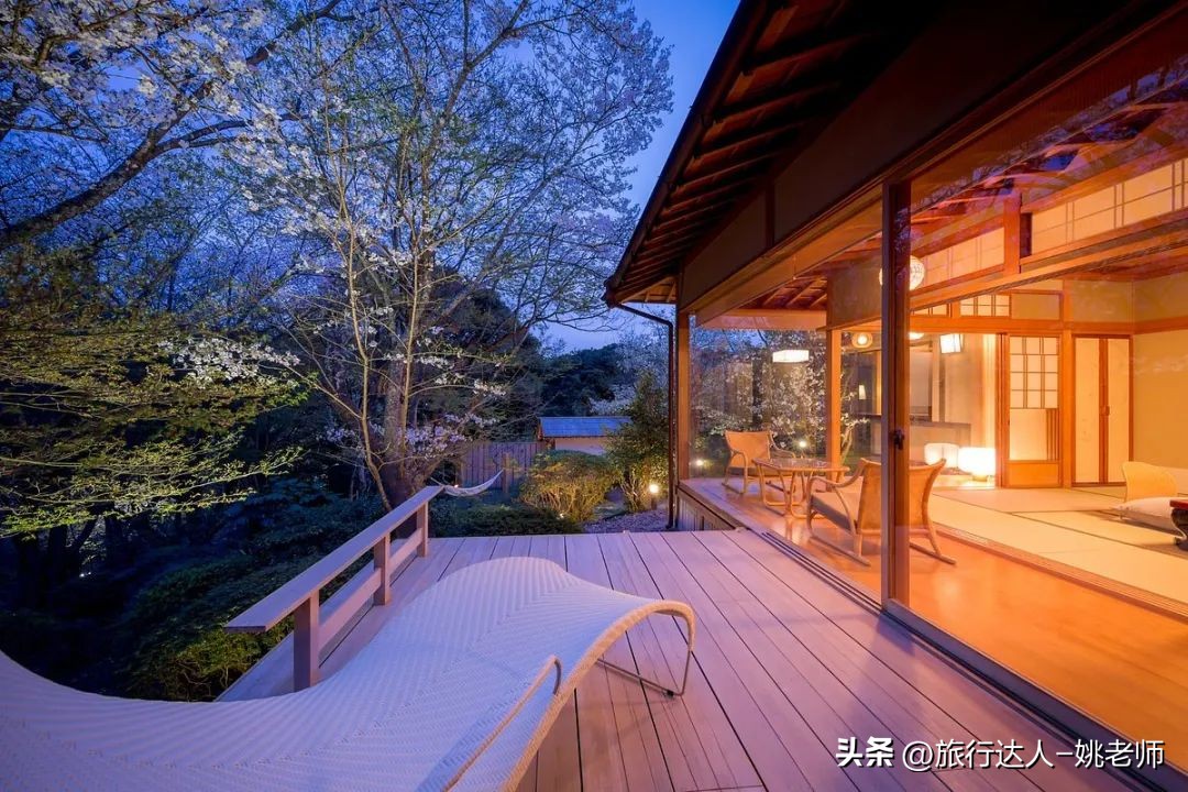 日本冰雪温泉之旅,迎着飞雪泡温泉日本冬季小众游