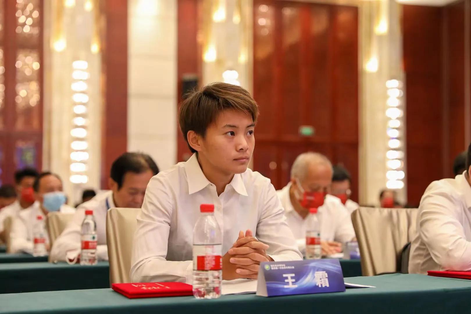 王霜当选足协执委,王霜当选湖北足协会副会长