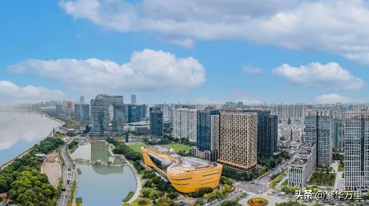 临安现在划为杭州的区吗,浙江省杭州市临安市属于哪个区