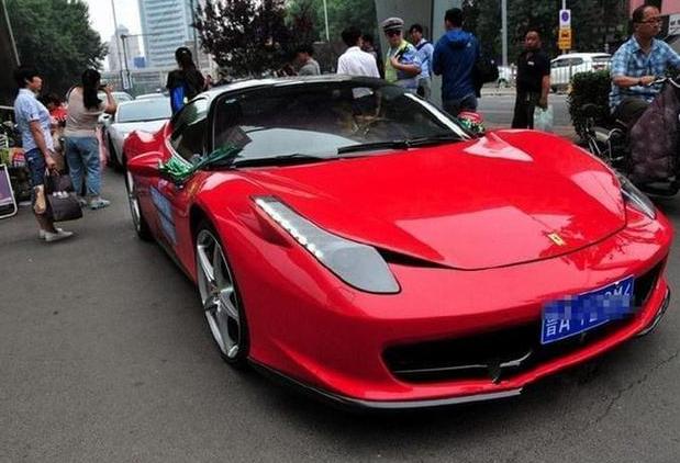 初中生兴起“新型攀比”，看似不起眼，背后却是家庭教育的缺失