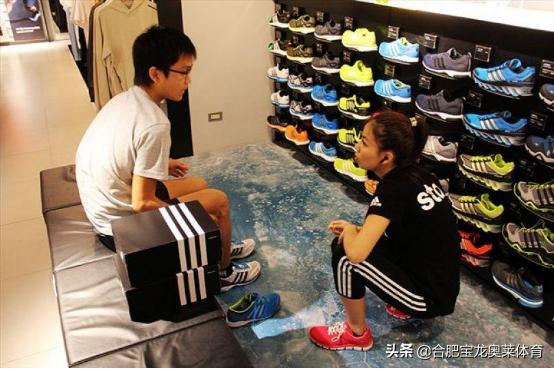 成都耐克阿迪达斯折扣店怎么加盟,如何开一个阿迪达斯耐克折扣店