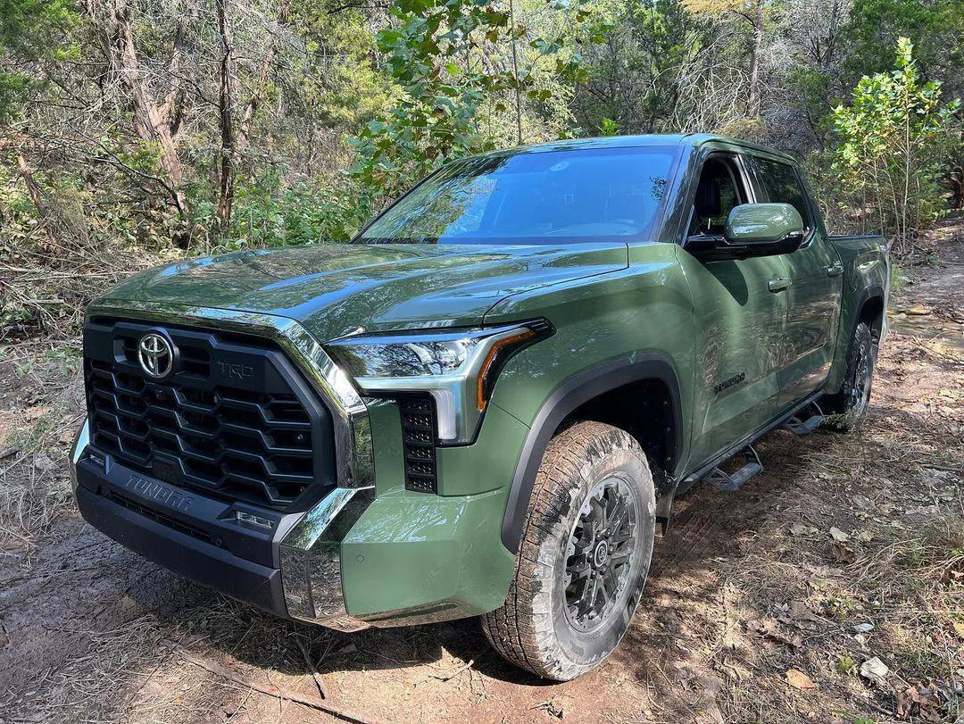 丰田坦途是皮卡还是乘用车,丰田坦途皮卡升顶越野房车