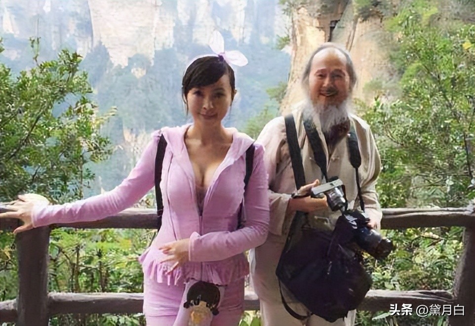 李壮平把女儿当人体模特，5年创百部画作，美国收藏家出1亿都不卖