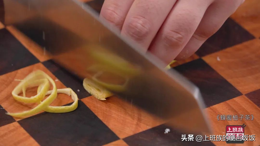 怎么才让柚子茶不苦呢图片,自制蜂蜜柚子茶不苦的秘密在这里