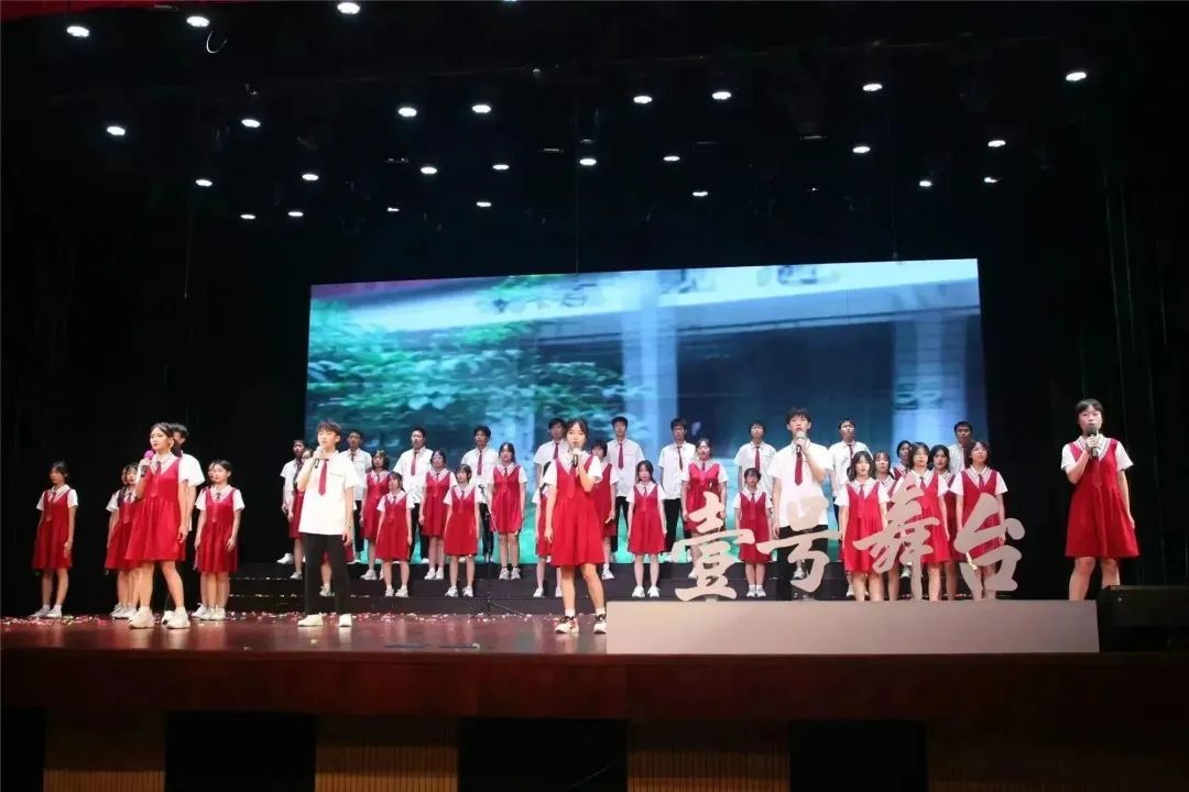 广州市贸易职业高级中学服装设计,广州市贸易职业高级中学