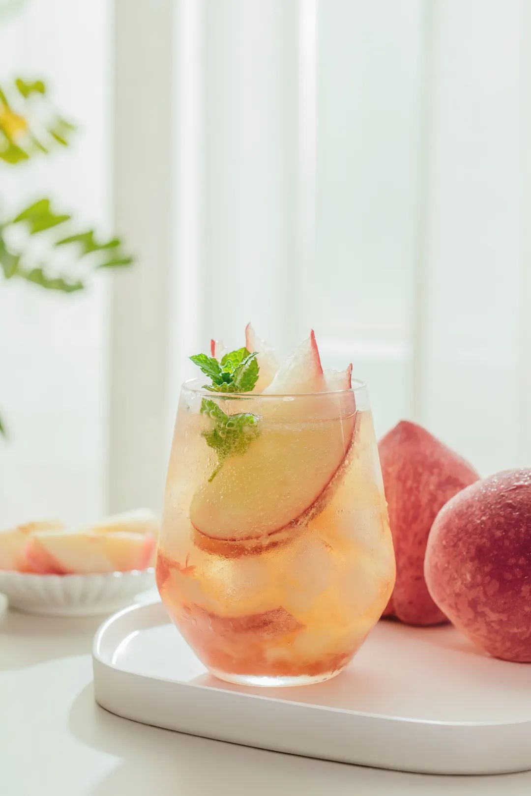 新品上市桃桃乌龙茶,新品上市蜜桃乌龙茶