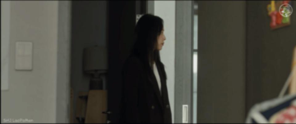 她全程「卖惨」，但抱歉，我骂不出来