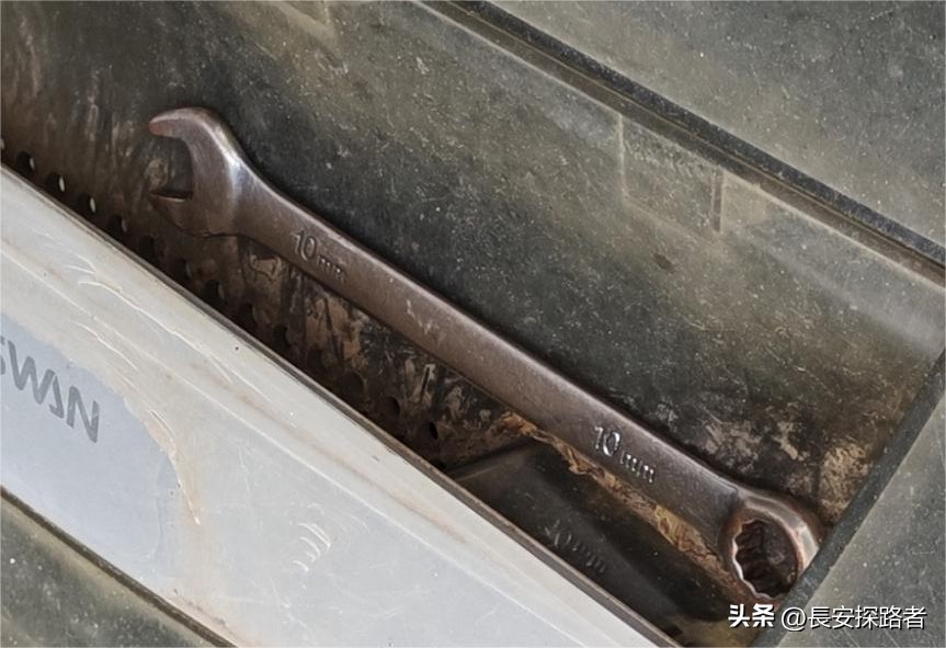 2011款大众朗逸改方向盘,大众朗逸改最新款方向盘