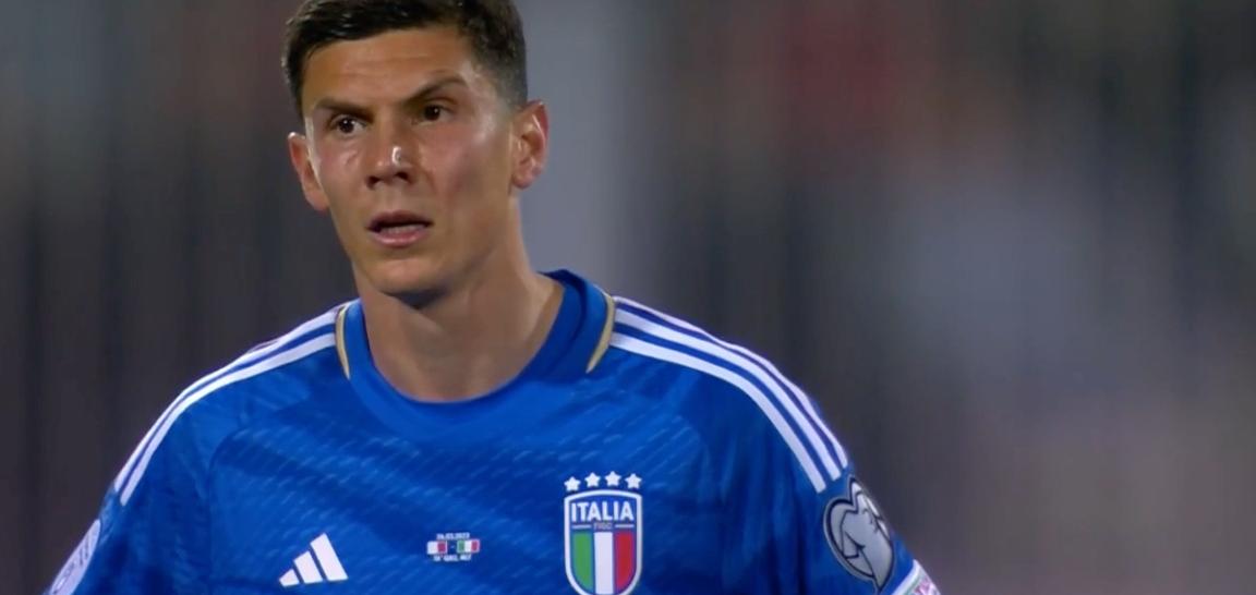 2-0！意大利赢得多难看？下半场被狼狈*攻围**51万人口小国射门9次