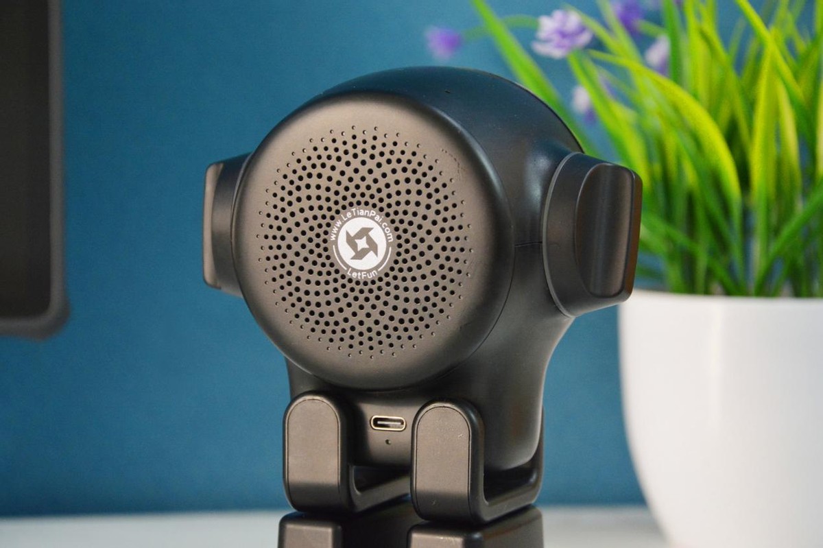 乐天派智能机器人,乐天派桌面机器人测评