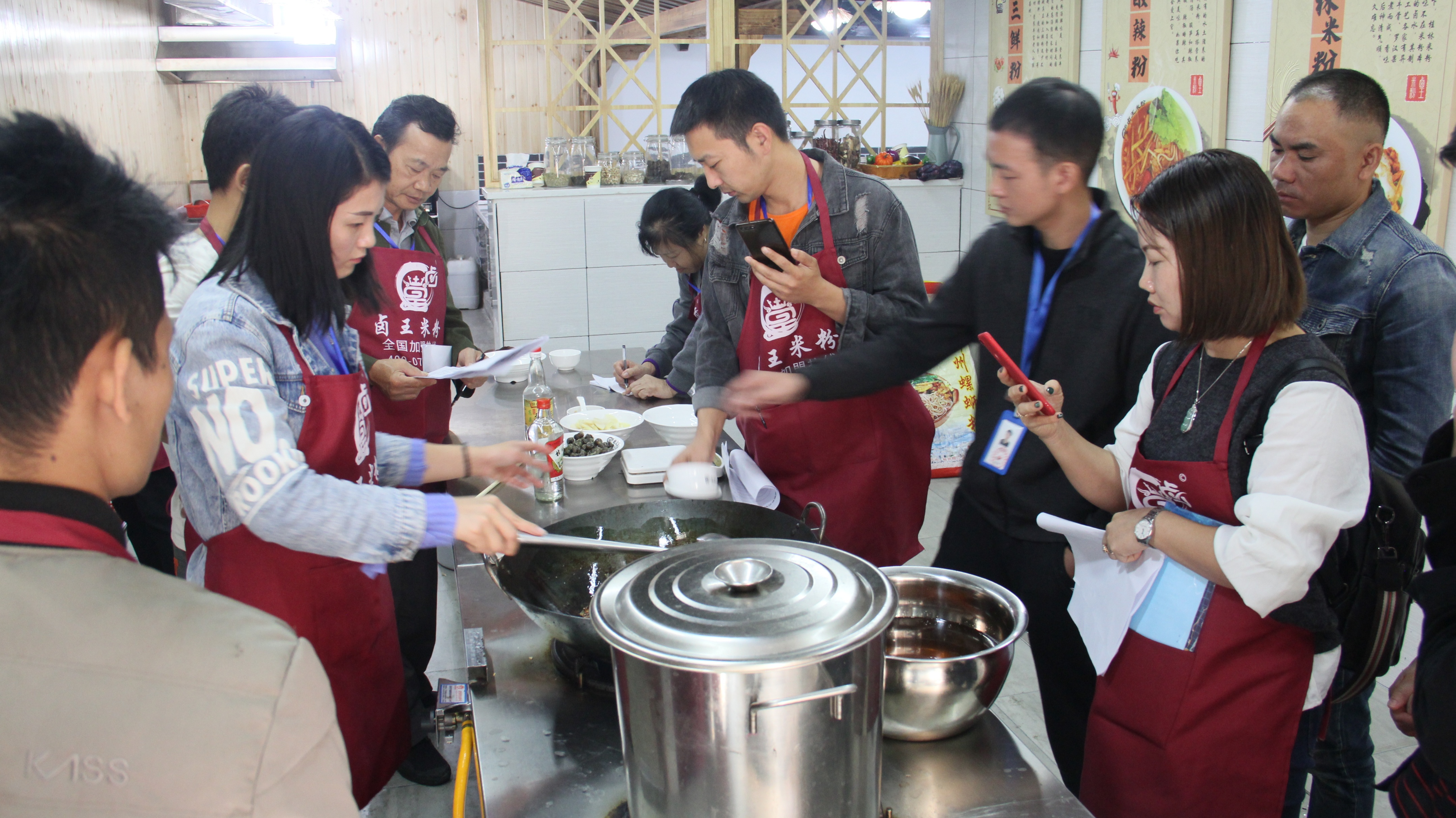 特色的卤王米粉是什么,卤王米粉加盟挣钱吗