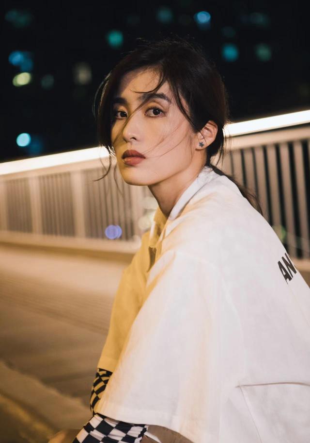 赵丽娜个人资料足球,赵丽娜个人资料