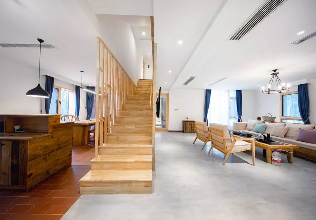 适合春天去的美宿,湖景美宿推荐