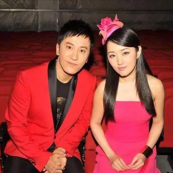 52岁的杨钰莹婚姻情况,52岁杨钰莹为何至今未婚