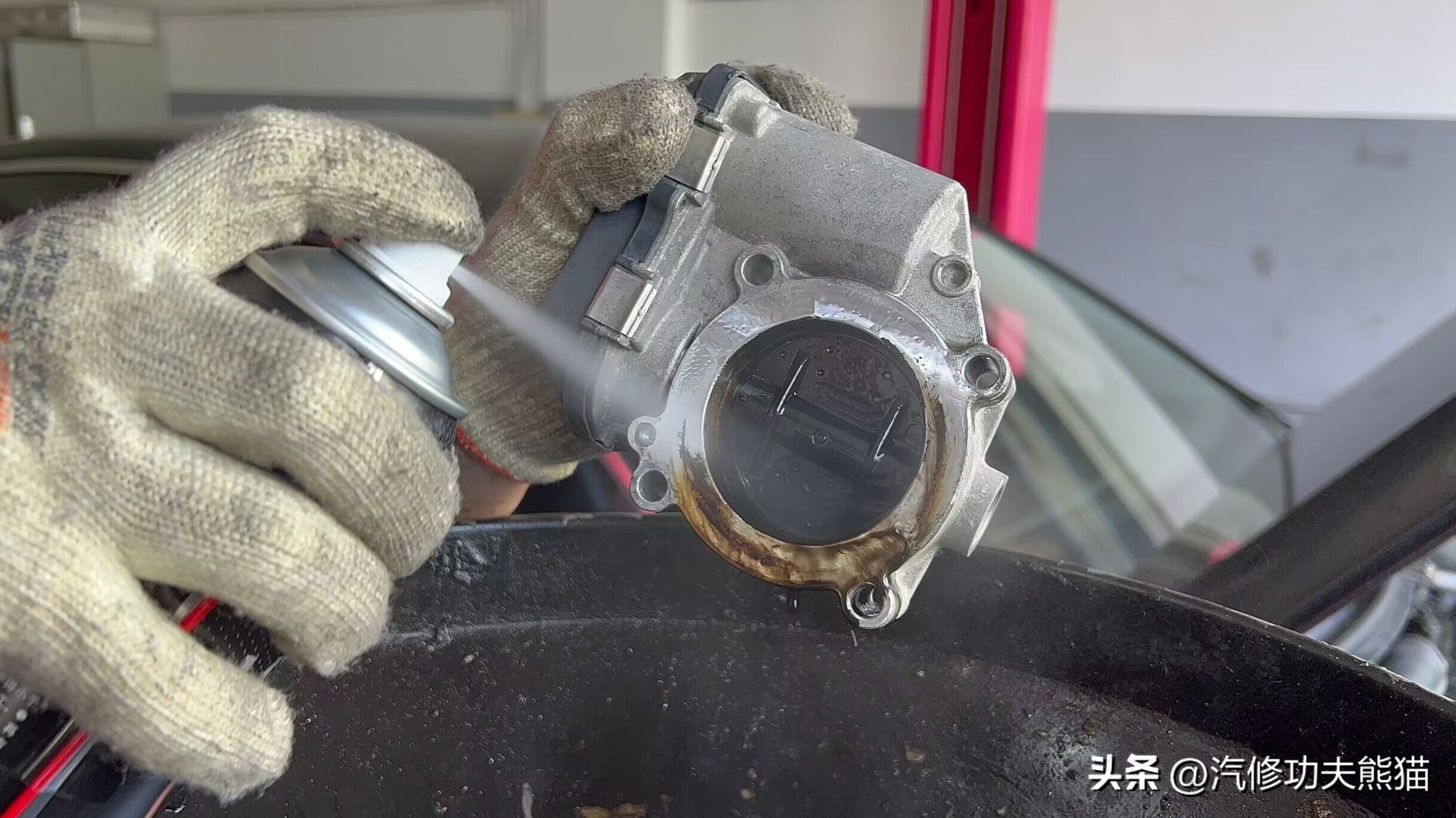 2017款大众迈腾10万公里烧机油,十年的迈腾怎么样后期维修费用