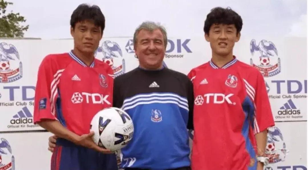 中国男足留洋史上最成功的球员,被金钱摧毁