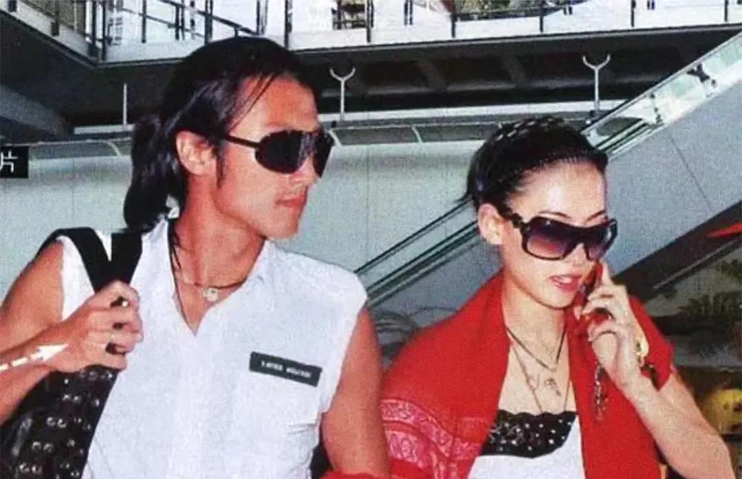 港风张柏芝盛世容颜,曾被媒体称作玉女掌门人的张柏芝