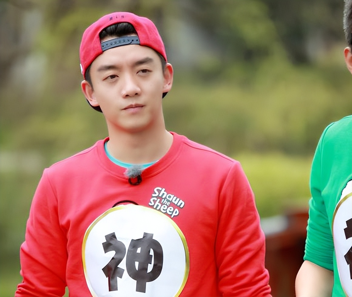 鹿晗背景有多强大,鹿晗背景有多强