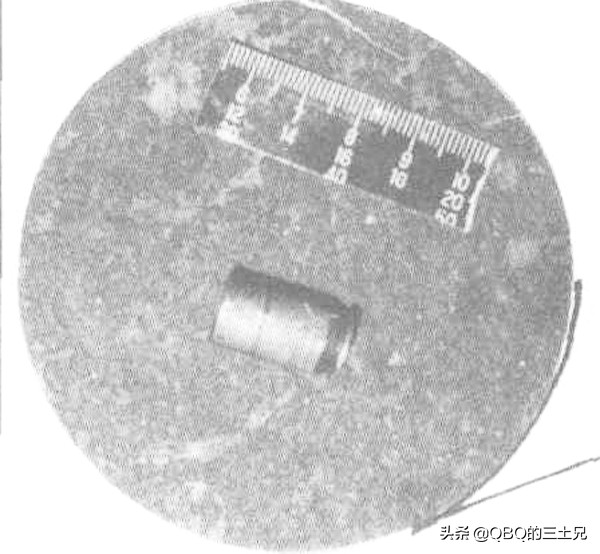 水泥下的秘密,水泥地下挖出的秘密