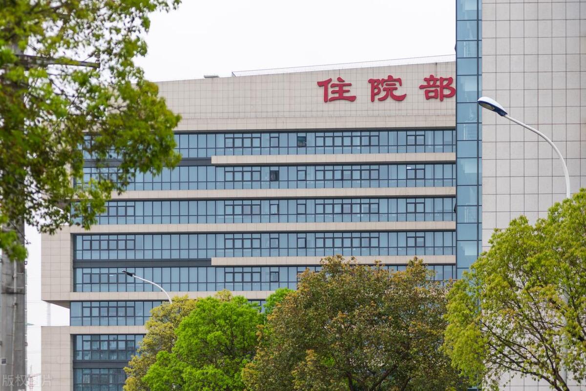 厦门一女子检查被猥亵，在其*处私**找到了指纹与唾液网友：有口水？